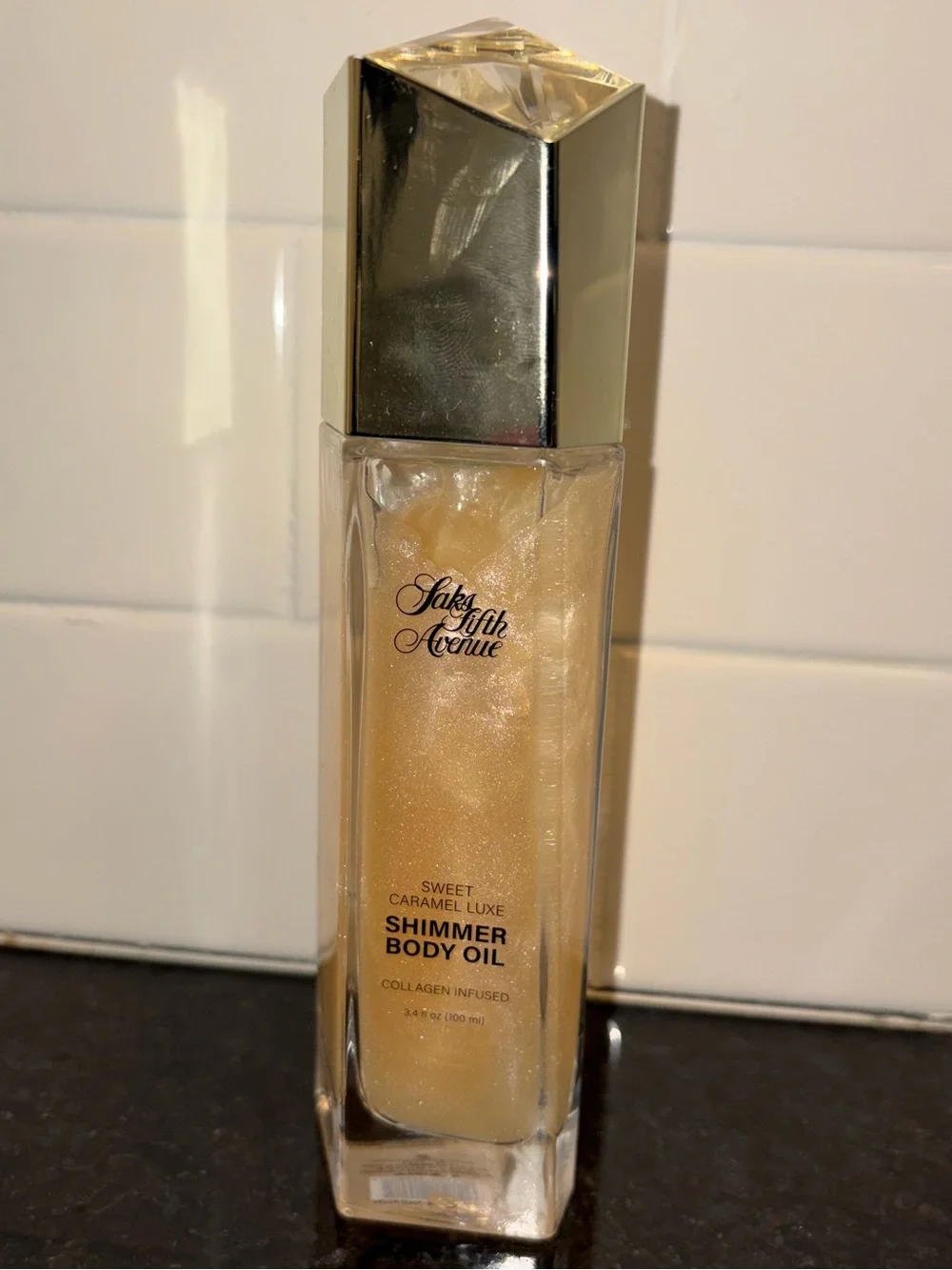 Saks Fifth Avenue Sweet Caramel Luxe Shimmer Body Oil (3.4oz/100mL) - New